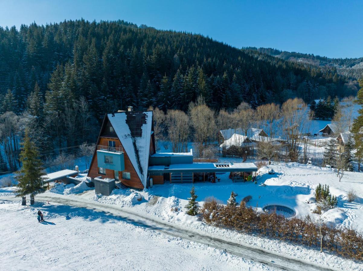 Vila Anna Wellness Halenkov Экстерьер фото