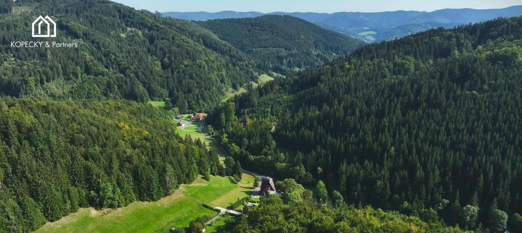 Vila Anna Wellness Halenkov Экстерьер фото